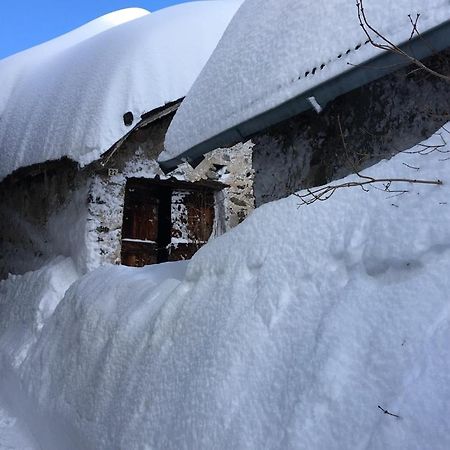 B&B L'Abric - Centro Storico Di Limonetto Limone Piemonte Eksteriør bilde