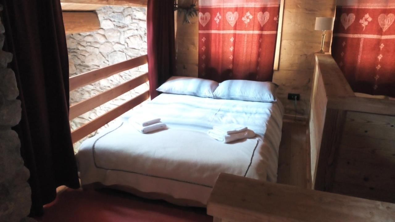 B&B L'Abric - Centro Storico Di Limonetto Limone Piemonte Rom bilde