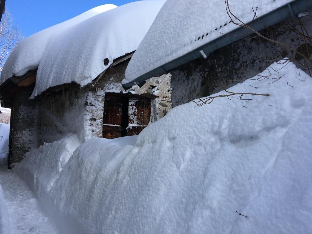 B&B L'Abric - Centro Storico Di Limonetto Limone Piemonte Eksteriør bilde